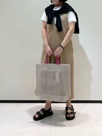 BEIGE， 藤木 コーディネート画像