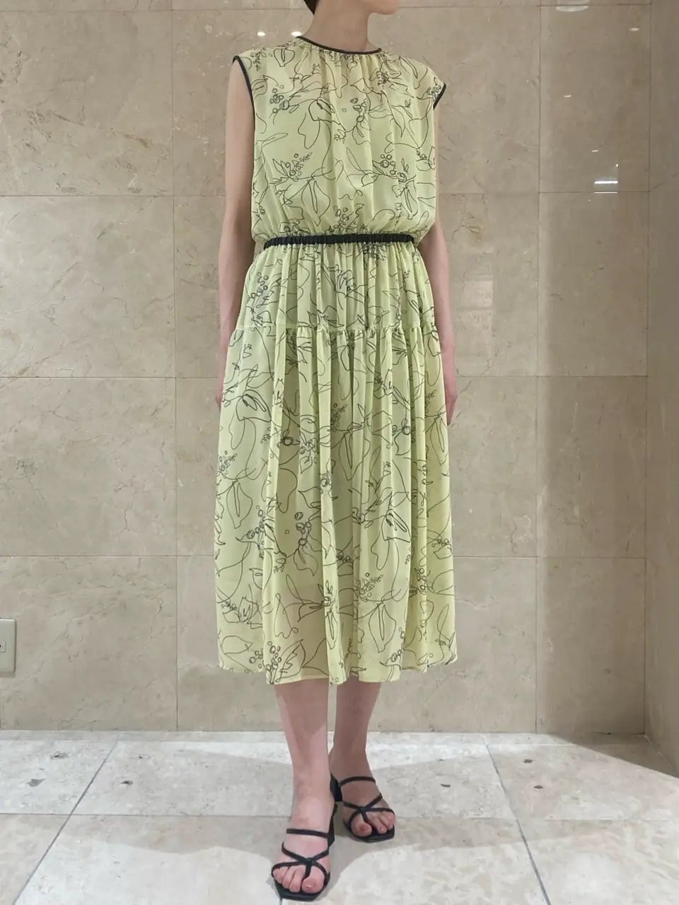 BEIGE， スタッフ コーディネート画像