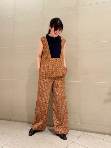 BEIGE， スタッフ コーディネート画像