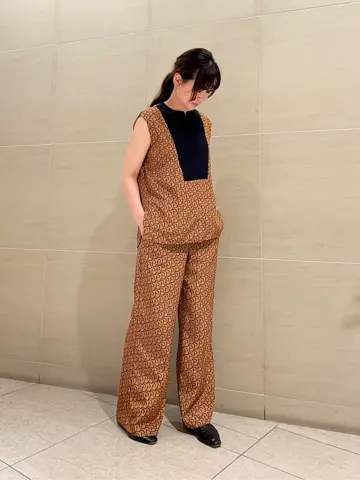 BEIGE， スタッフ コーディネート画像