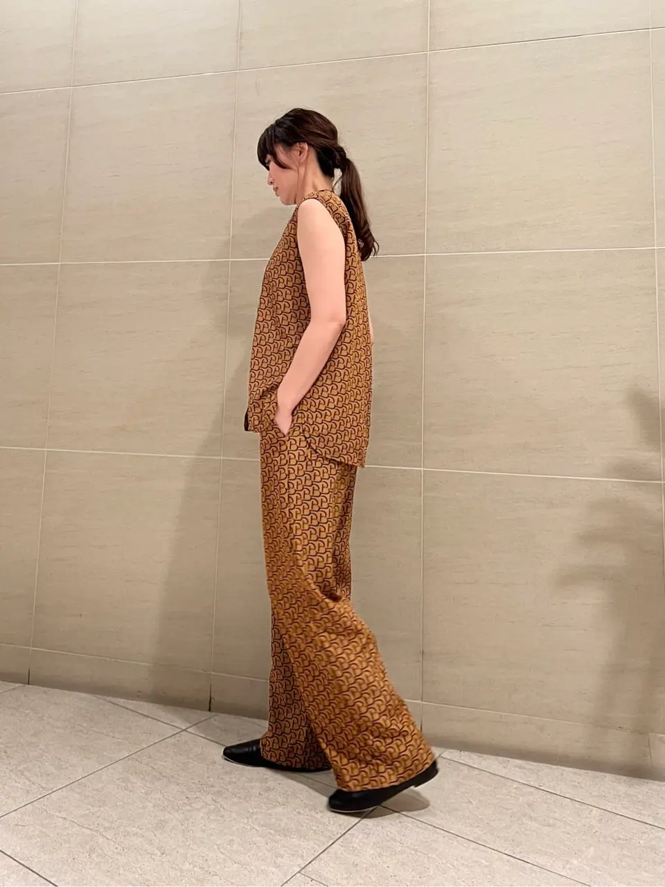 BEIGE， スタッフ コーディネート画像