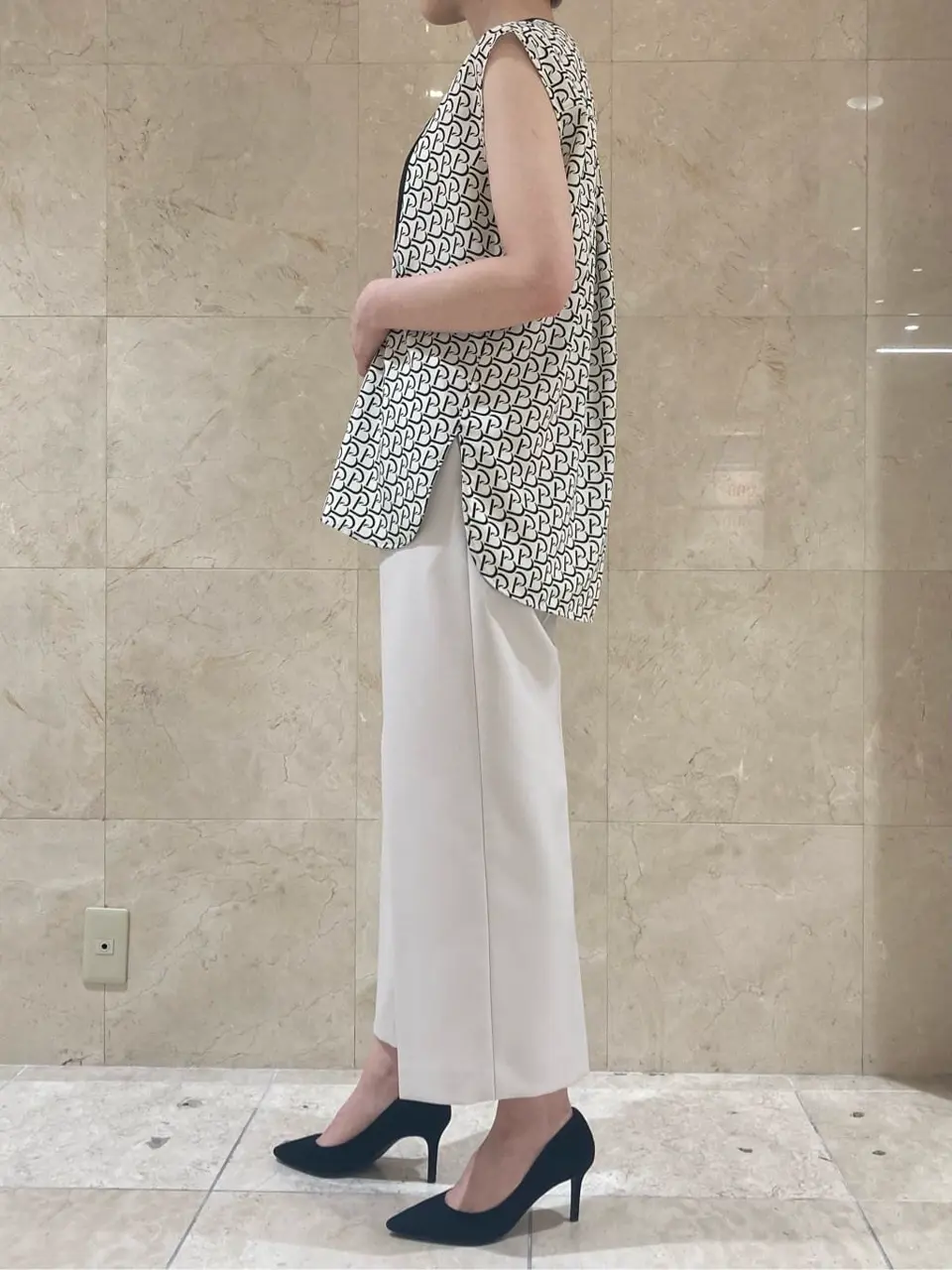 BEIGE， スタッフ コーディネート画像