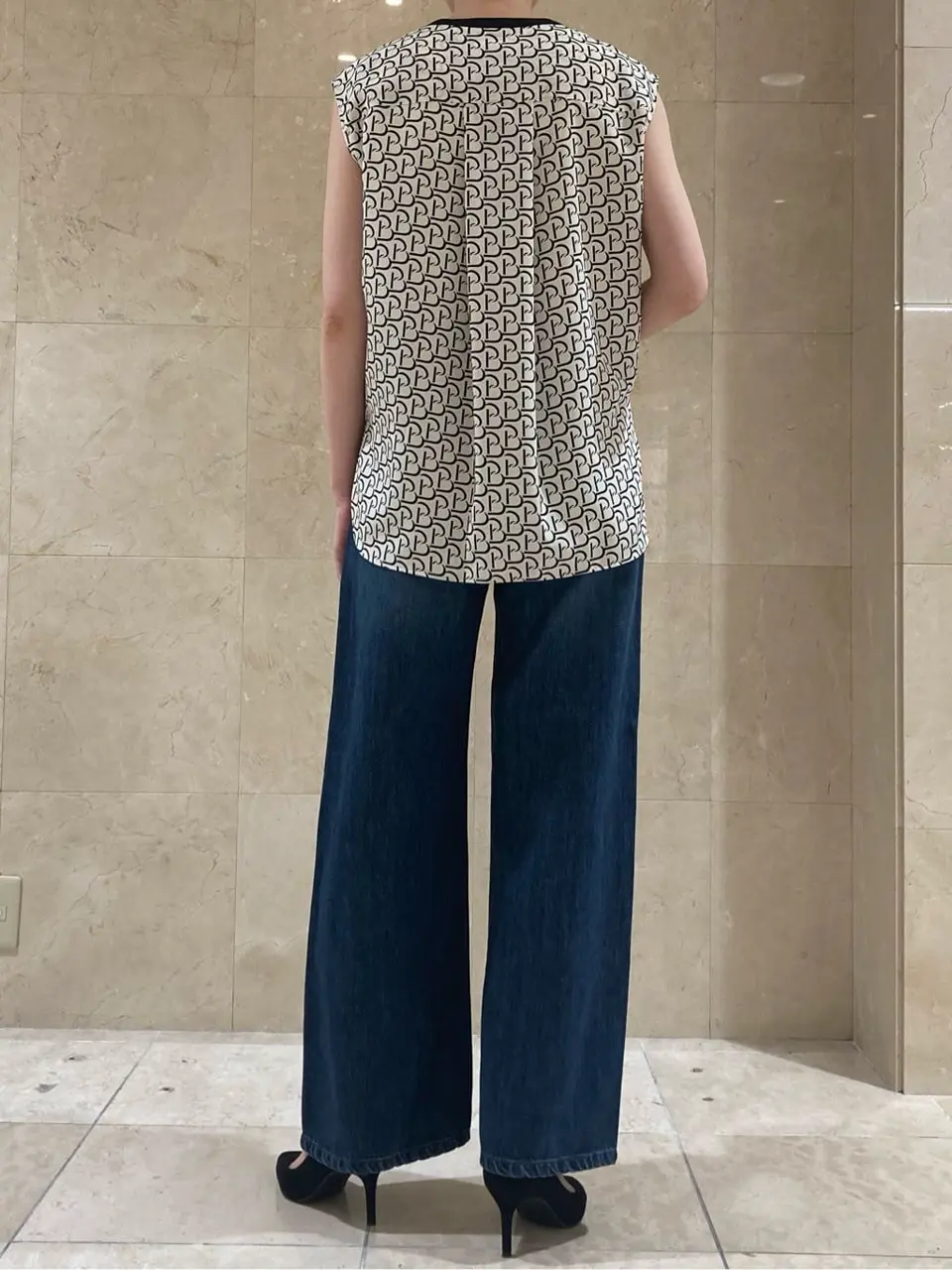 BEIGE， スタッフ コーディネート画像