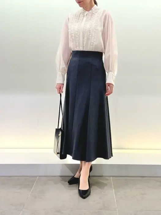 BEIGE， スタッフ コーディネート画像