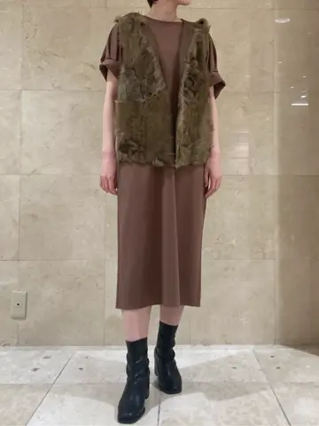 BEIGE， スタッフ コーディネート画像