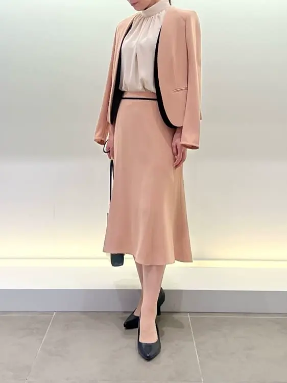 BEIGE， スタッフ コーディネート画像