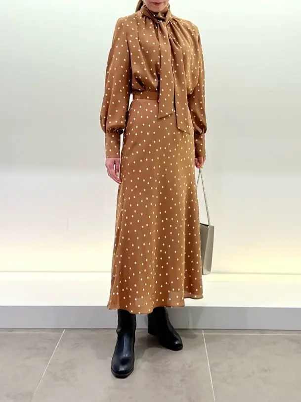 BEIGE， スタッフ コーディネート画像