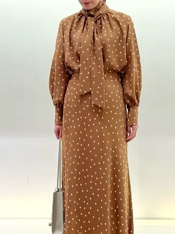 BEIGE， スタッフ コーディネート画像