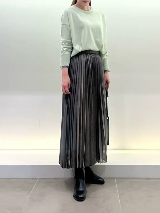 BEIGE， スタッフ コーディネート画像