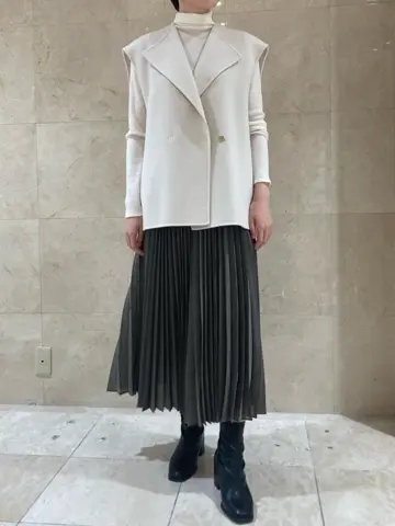 BEIGE， スタッフ コーディネート画像