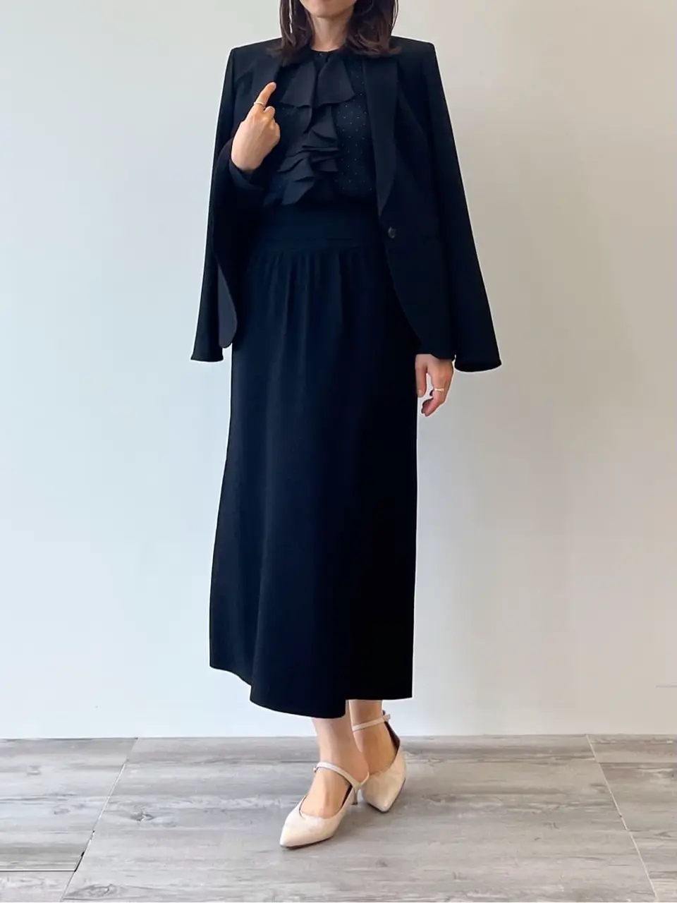 BEIGE， R.A コーディネート画像