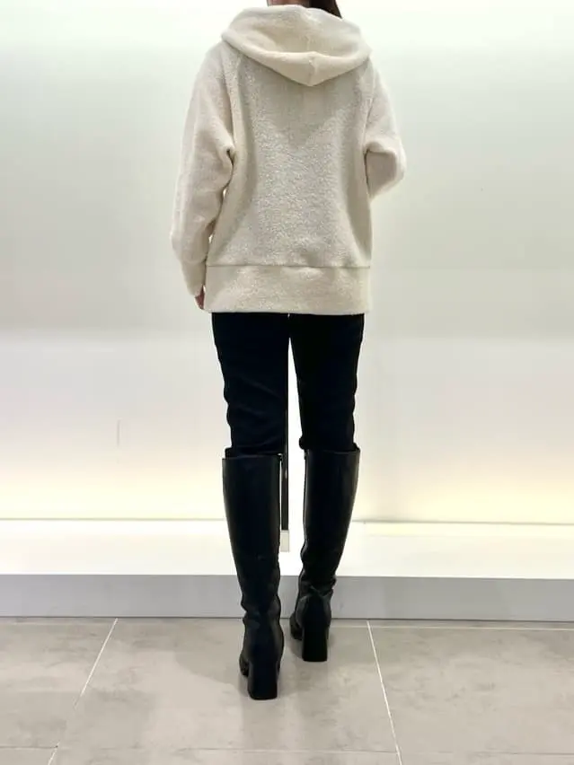 BEIGE， スタッフ コーディネート画像