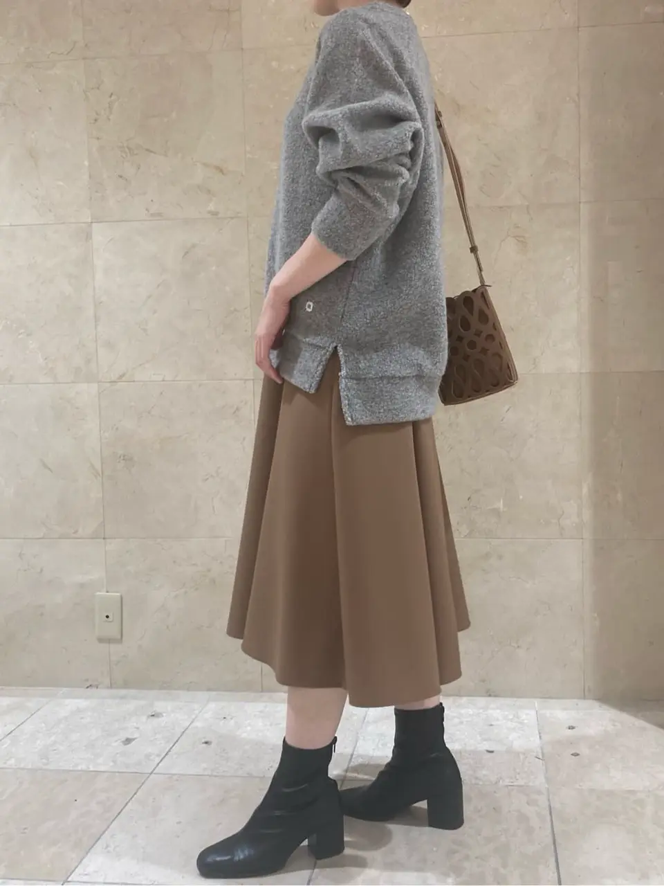 BEIGE， スタッフ コーディネート画像