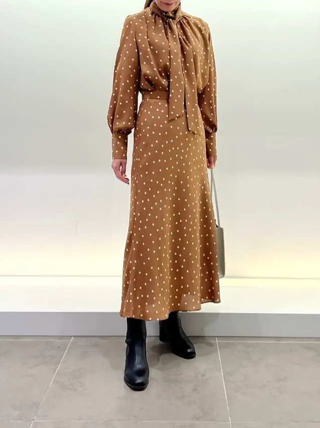 BEIGE， スタッフ コーディネート画像