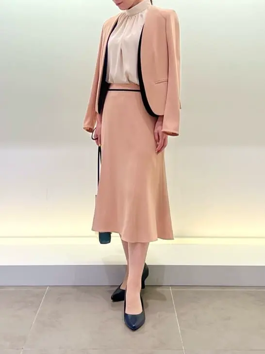 BEIGE， スタッフ コーディネート画像