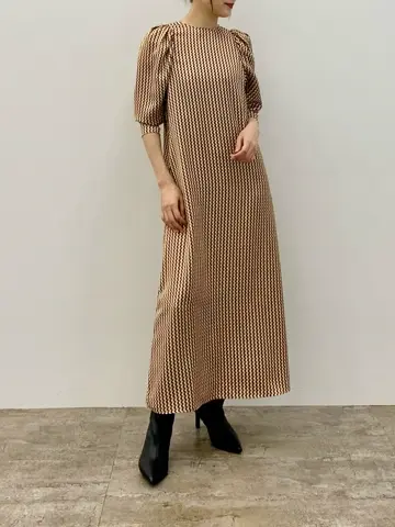 BEIGE， M.K コーディネート画像