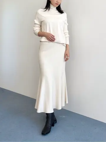 BEIGE， R.A コーディネート画像