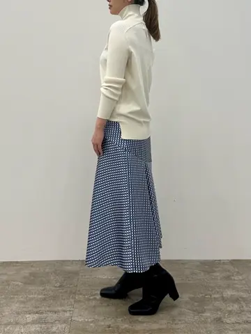 BEIGE， 藤原 コーディネート画像