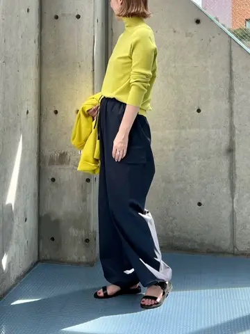 BEIGE， 小泉 コーディネート画像