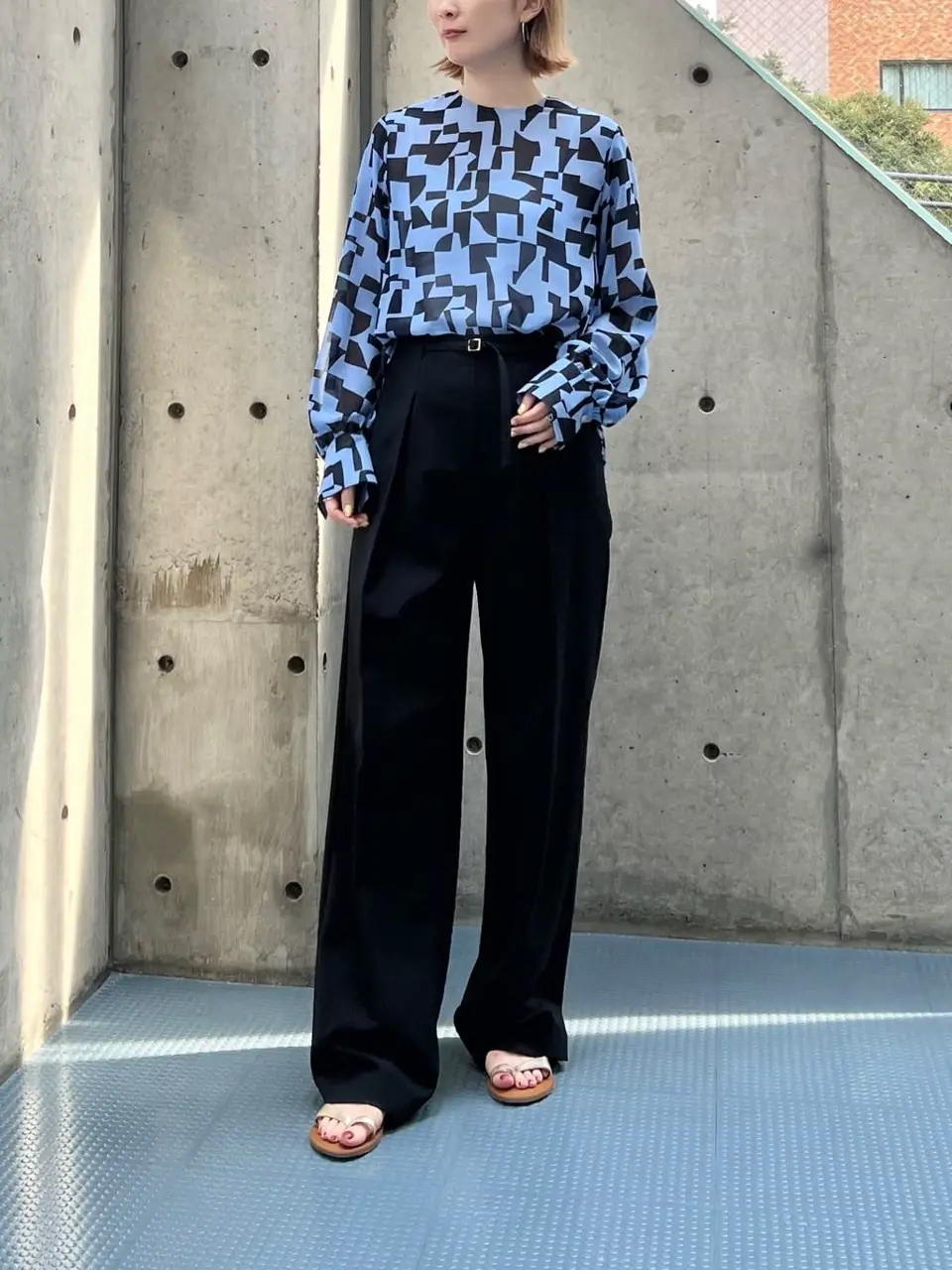 BEIGE， 小泉 コーディネート画像