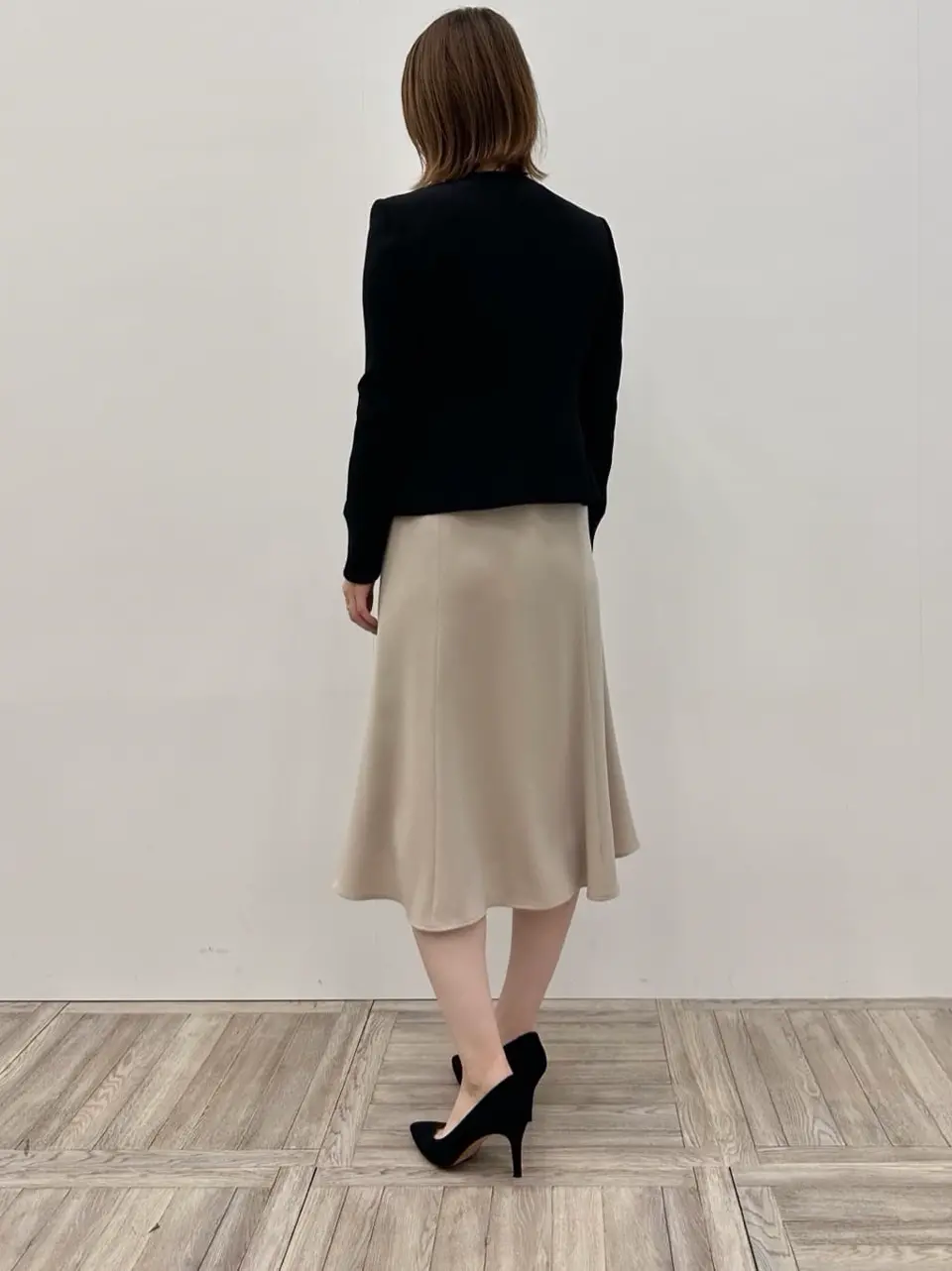 BEIGE， 小泉 コーディネート画像