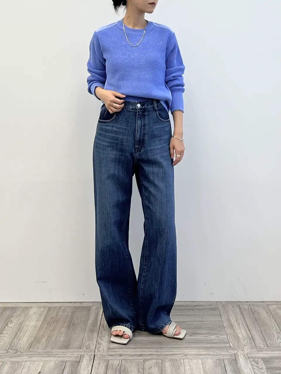 BEIGE， R.A コーディネート画像