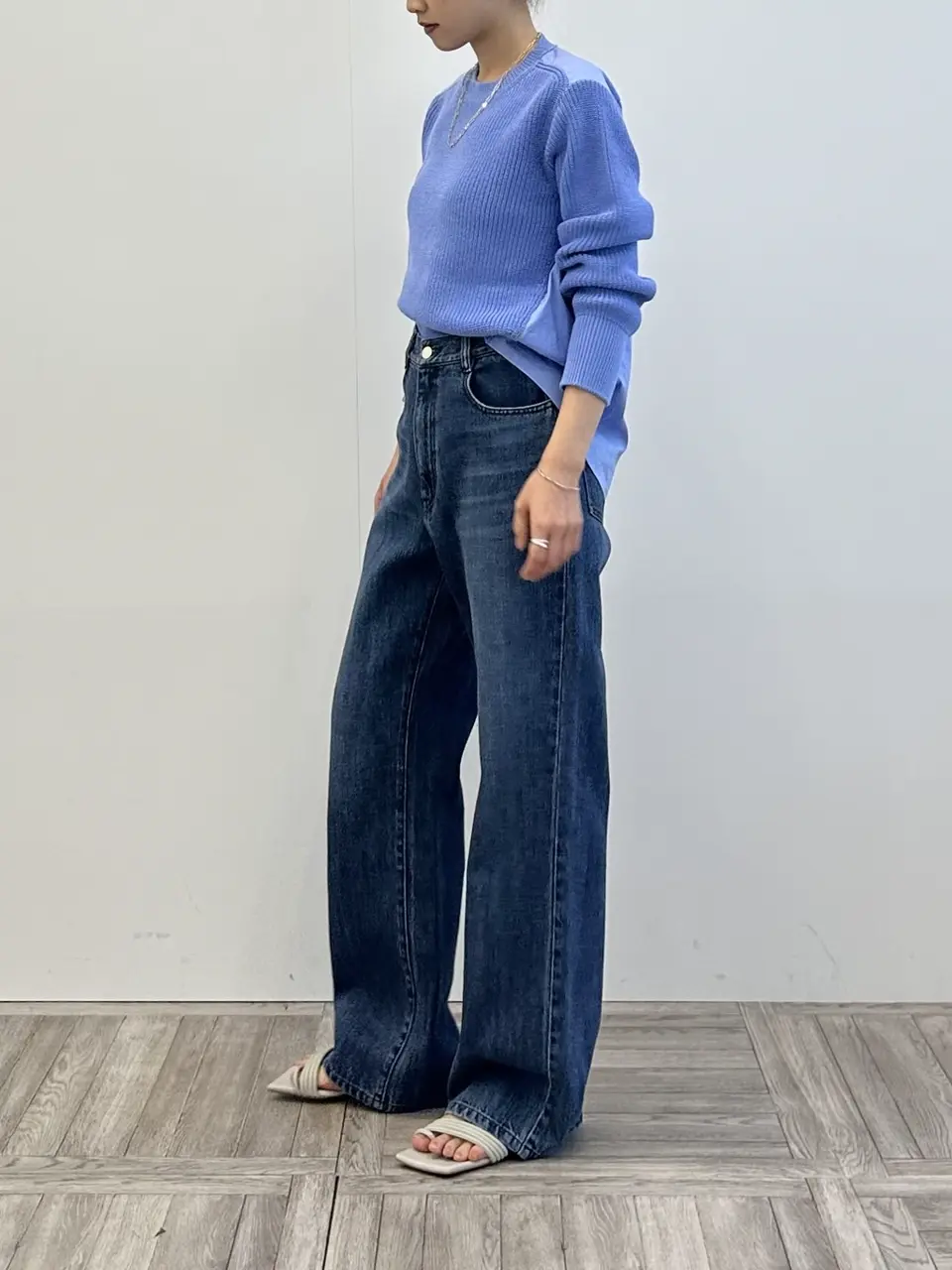 BEIGE， R.A コーディネート画像