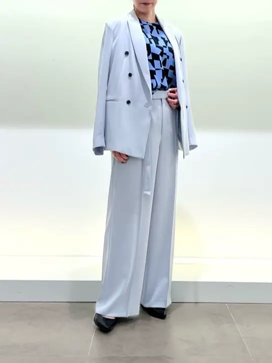 BEIGE， スタッフ コーディネート画像