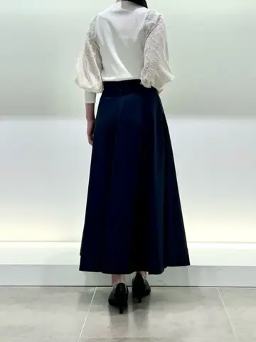 BEIGE， スタッフ コーディネート画像