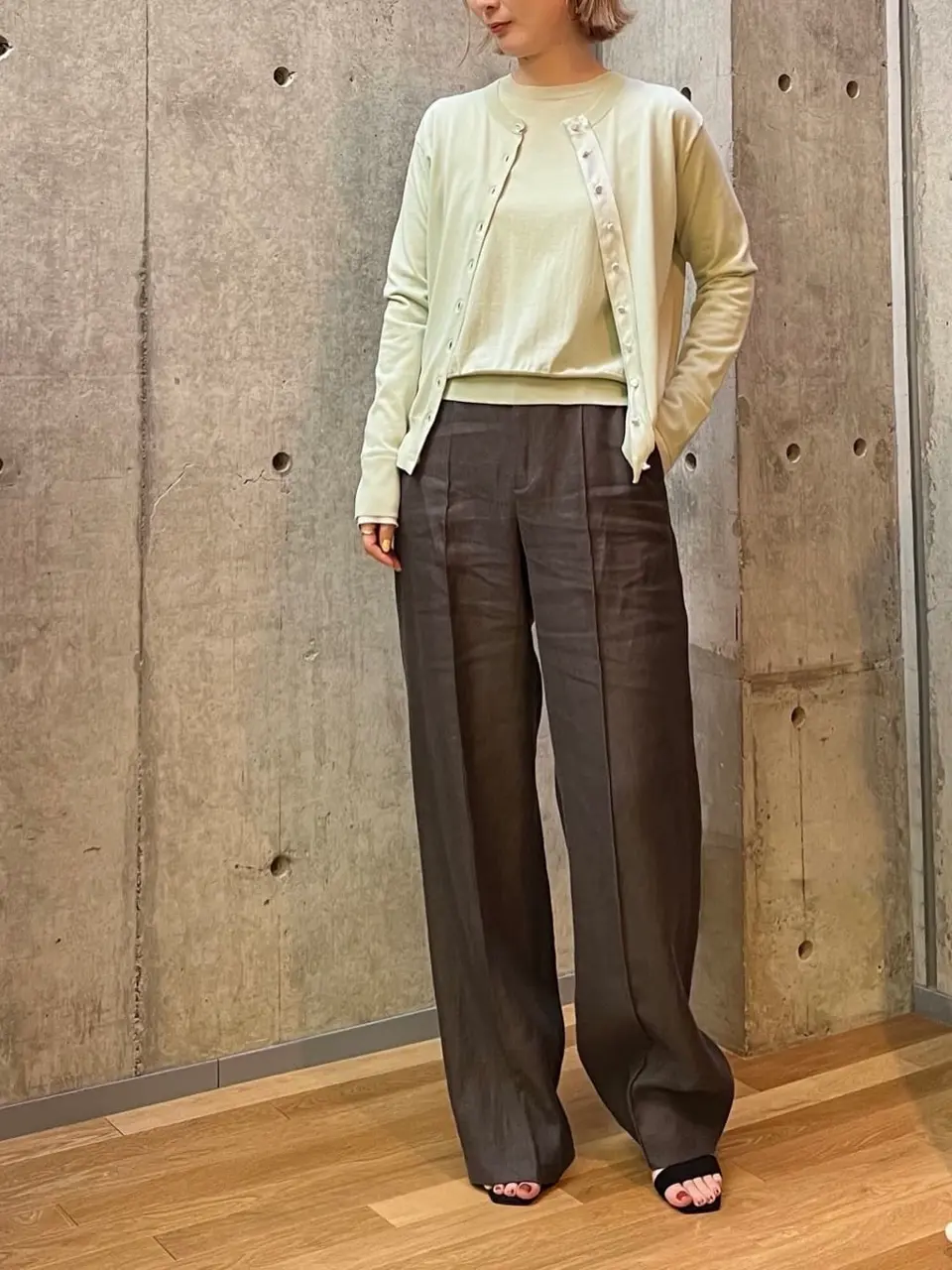 BEIGE， 小泉 コーディネート画像