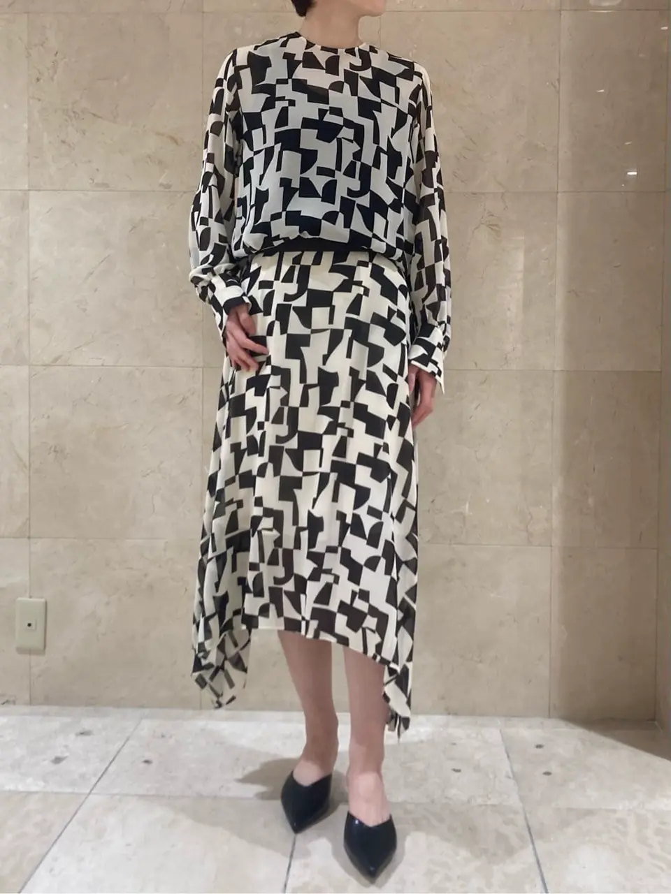 BEIGE， スタッフ コーディネート画像