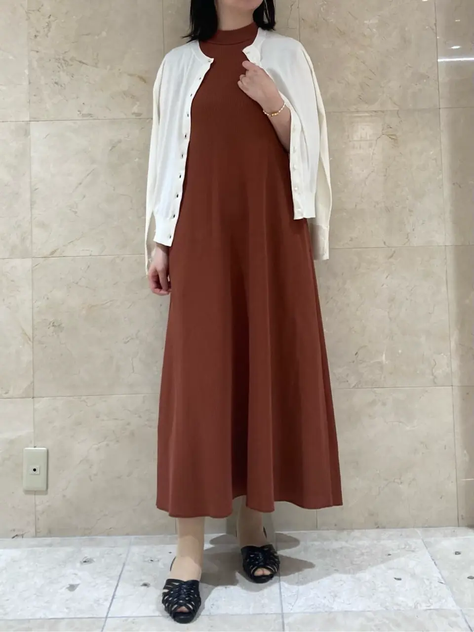 BEIGE， スタッフ コーディネート画像