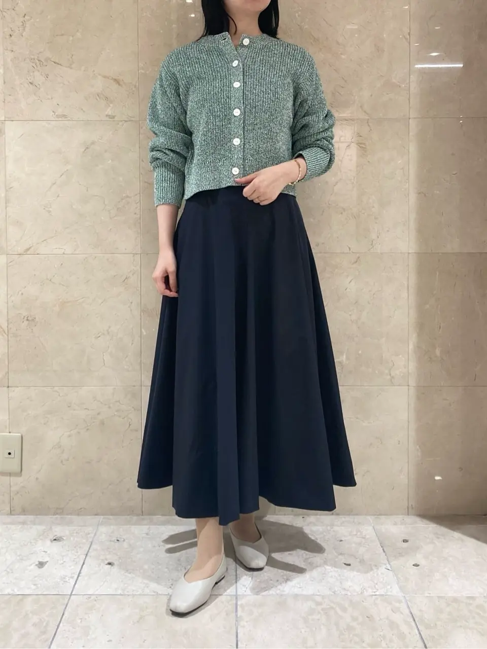 BEIGE， スタッフ コーディネート画像