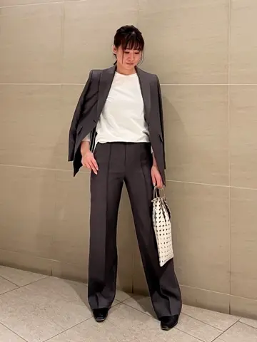 BEIGE， スタッフ コーディネート画像