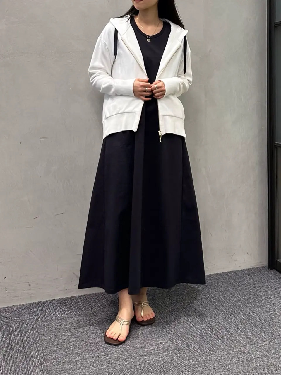 BEIGE， R.A コーディネート画像