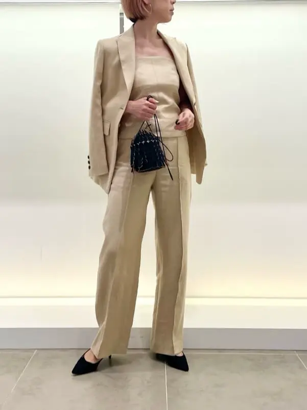 BEIGE， 柴田 コーディネート画像