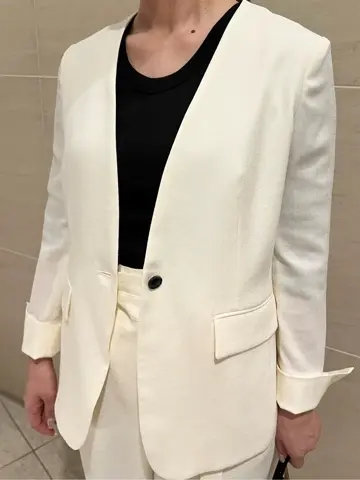 BEIGE， スタッフ コーディネート画像