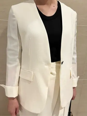 BEIGE， スタッフ コーディネート画像