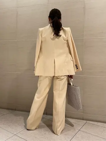 BEIGE， スタッフ コーディネート画像