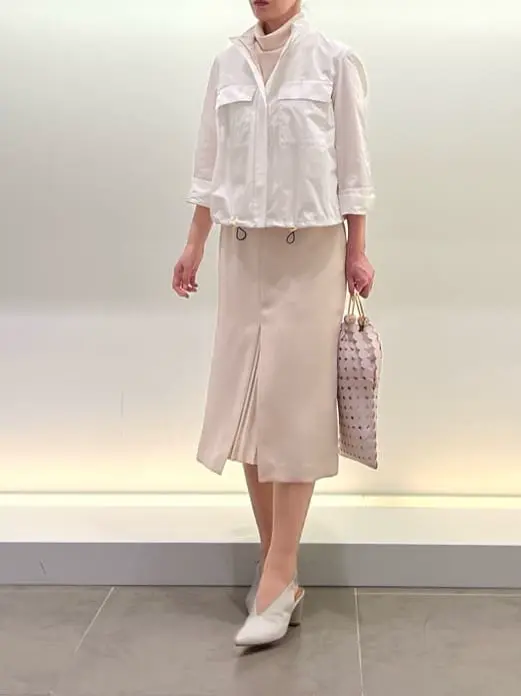 BEIGE， スタッフ コーディネート画像