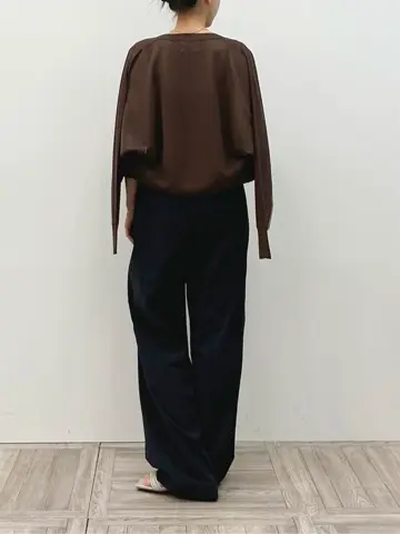 BEIGE， R.A コーディネート画像