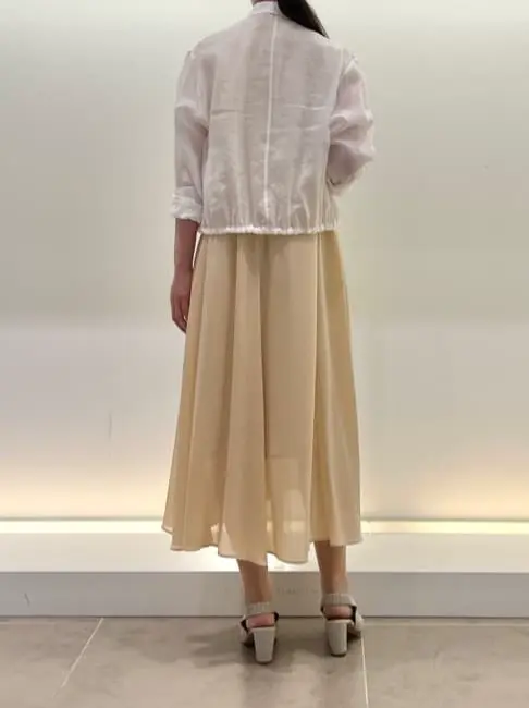 BEIGE， スタッフ コーディネート画像