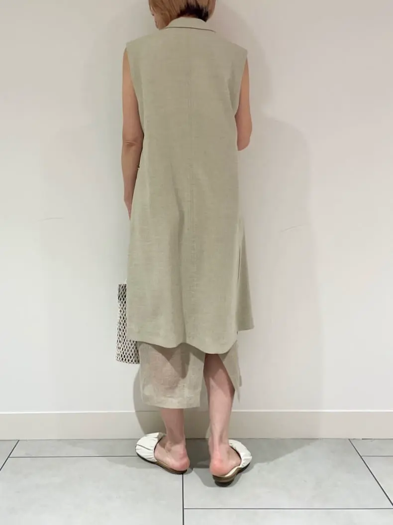 BEIGE， 柴田 コーディネート画像