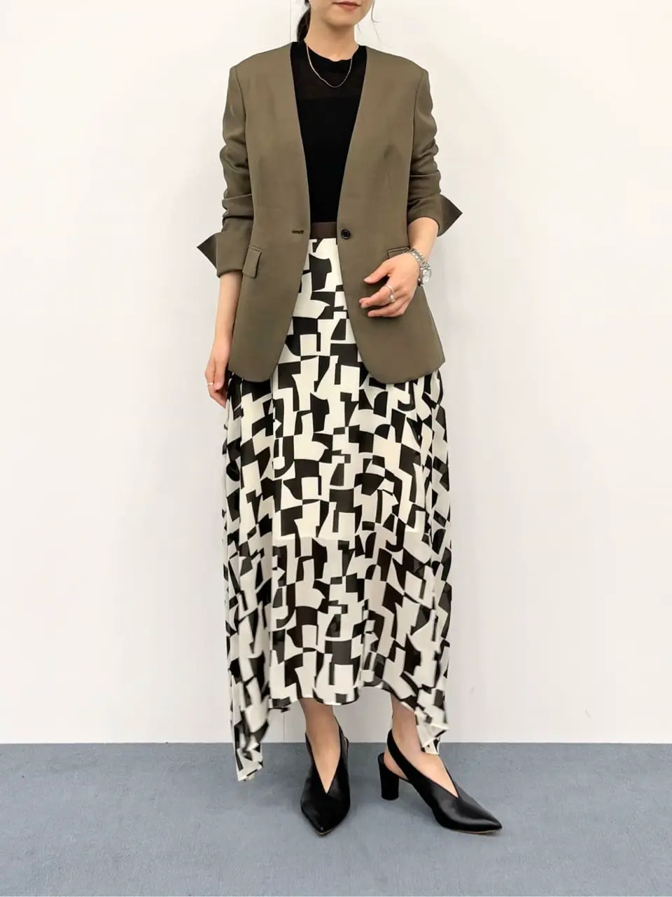 BEIGE， R.A コーディネート画像