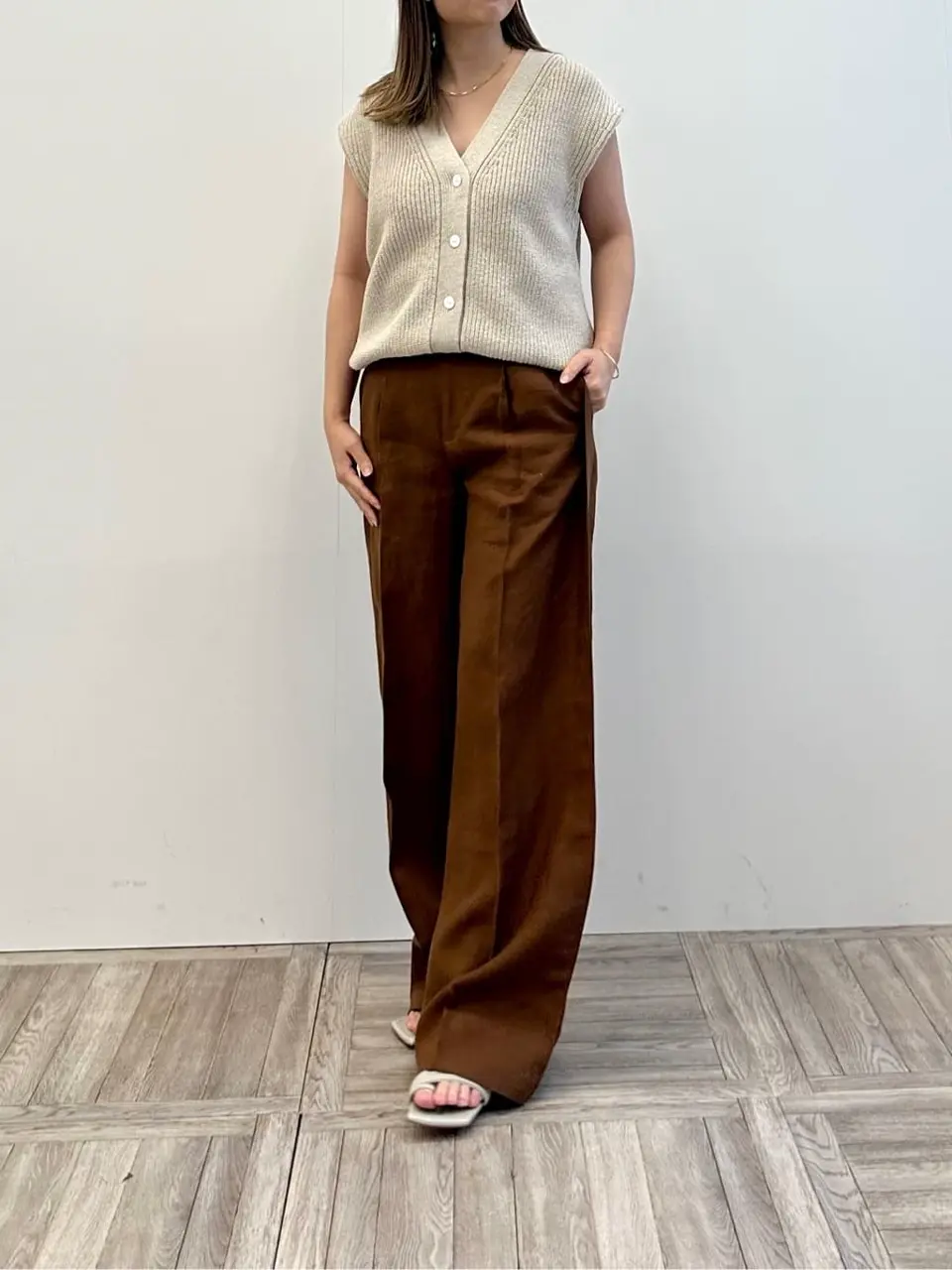 BEIGE， 藤原 コーディネート画像