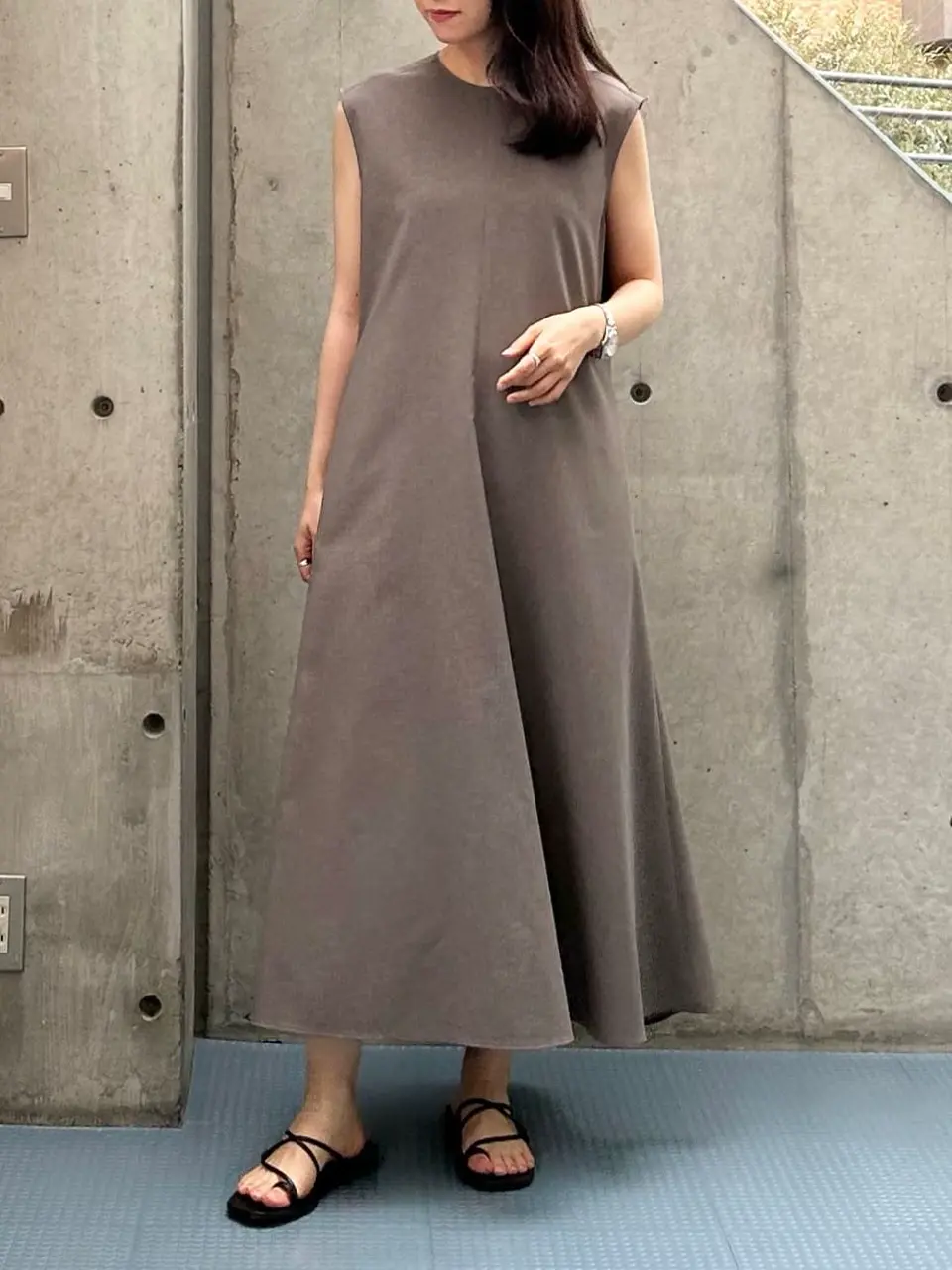 BEIGE， R.A コーディネート画像