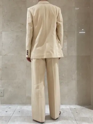 BEIGE， スタッフ コーディネート画像