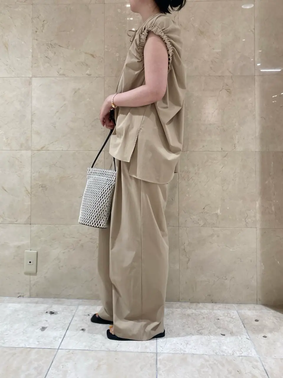 BEIGE， スタッフ コーディネート画像