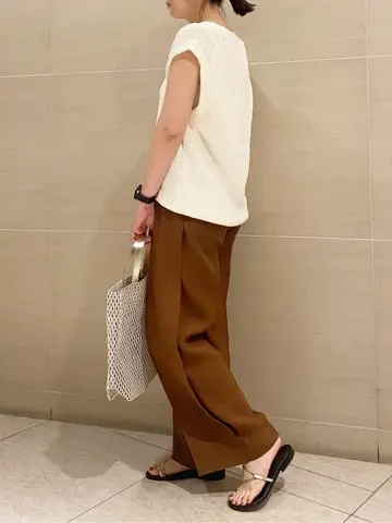 BEIGE， 須藤 コーディネート画像