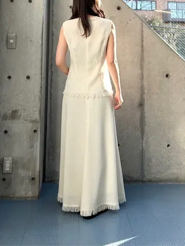 BEIGE， R.A コーディネート画像